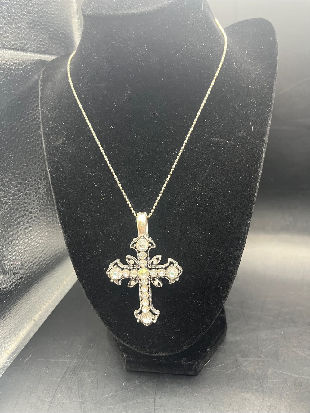 Premier Designs Grace Silver Tone Cross Necklace bling gemstones Fun costume